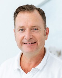Zahnarzt Dortmund Dr. Henning Freitag